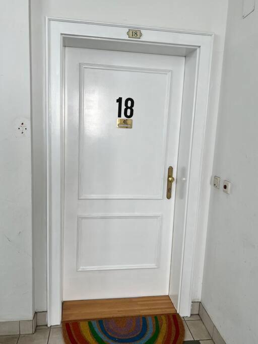 Gesamte Unterkunft Fuer 4 Top 18 Viena Exterior foto